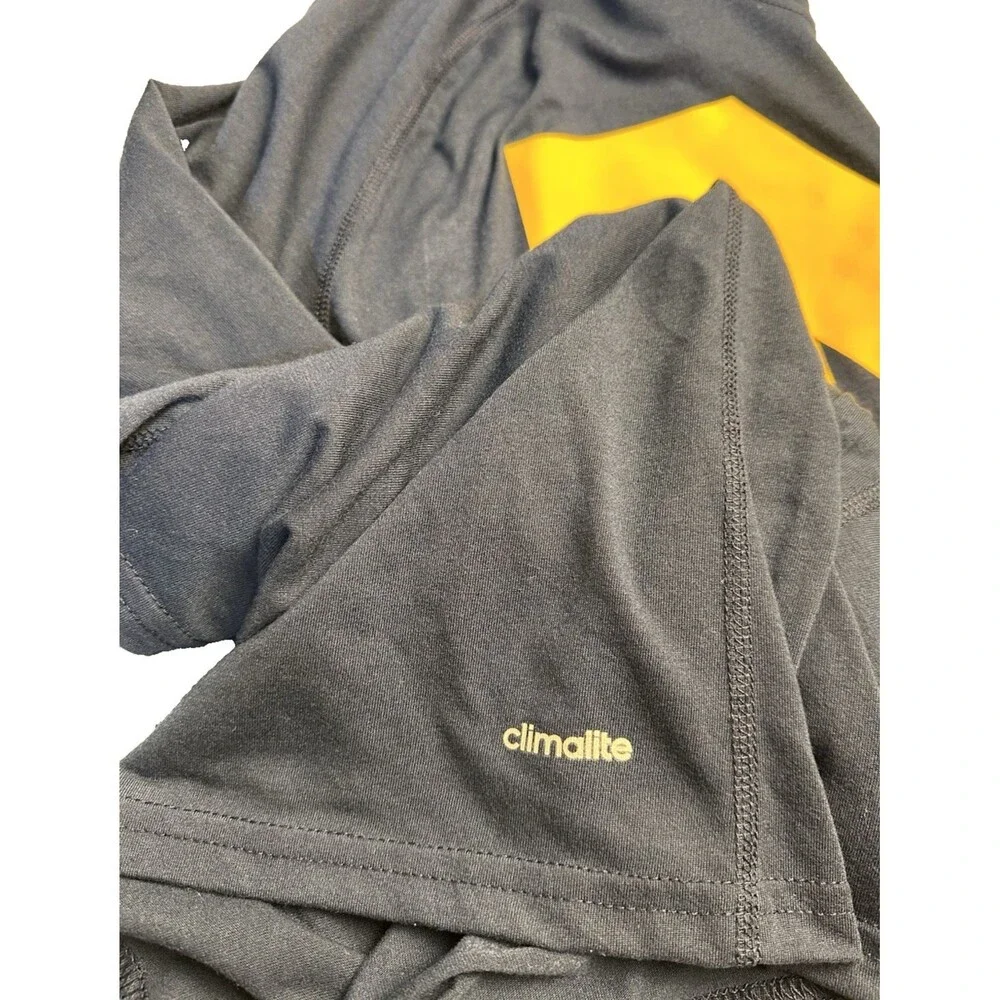 Adidas Ultimate Tee Climalite Block M University of Michigan Long Sleeve Size XL